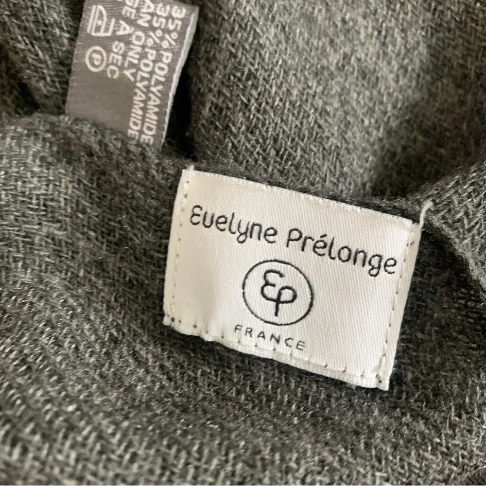 evelyne prelonge dark gray